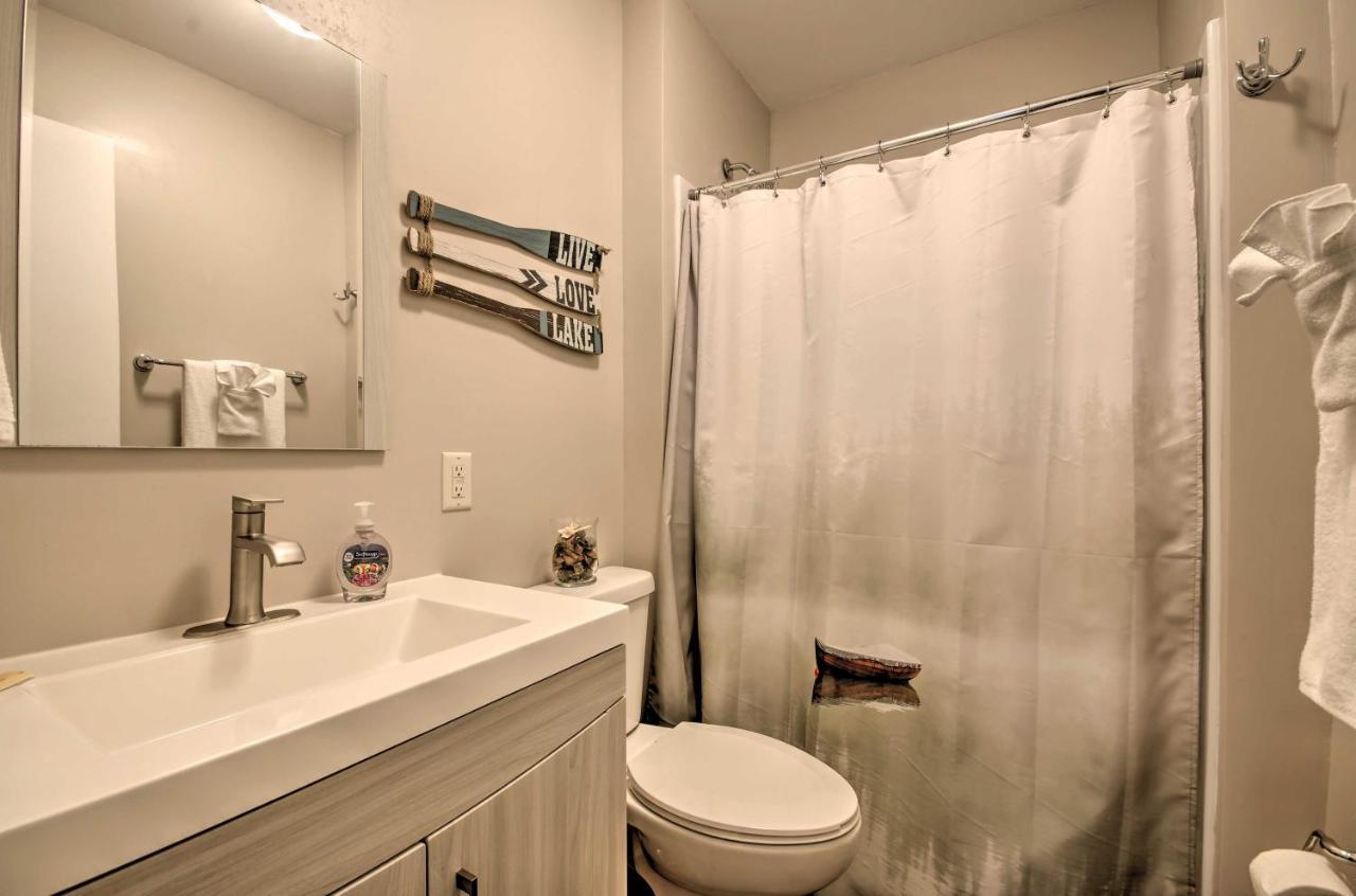 Villa On-The-Water Retreat With Dock Pet Friendly! à Lake Ozark Extérieur photo