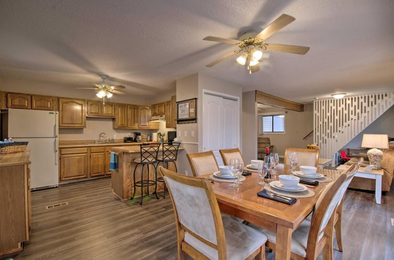 Villa On-The-Water Retreat With Dock Pet Friendly! à Lake Ozark Extérieur photo