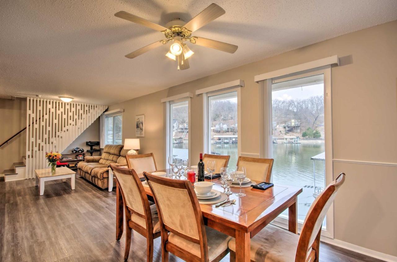 Villa On-The-Water Retreat With Dock Pet Friendly! à Lake Ozark Extérieur photo